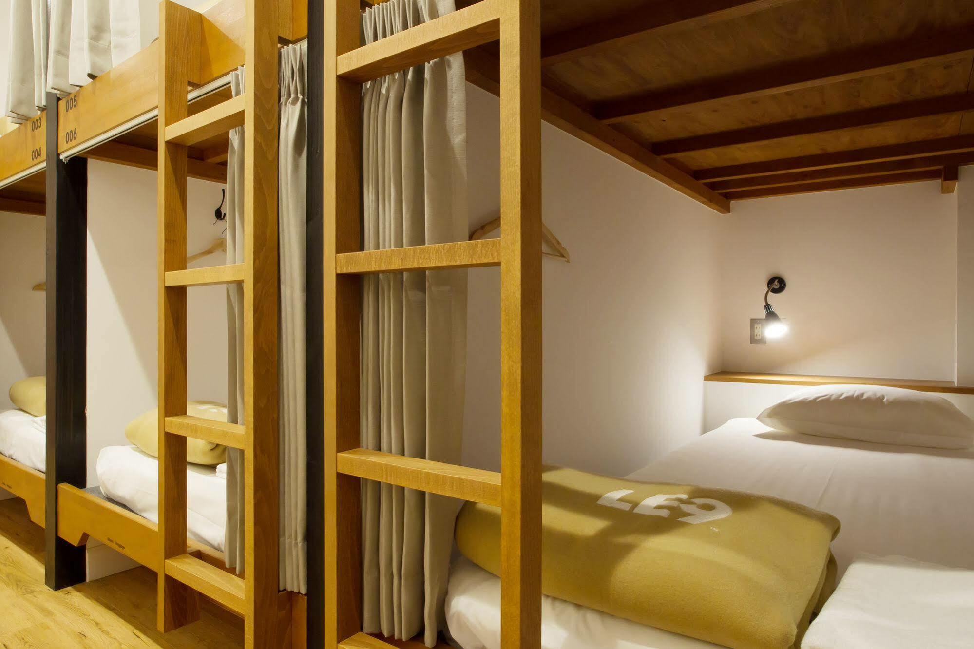 The Next Door Hostel, lower east nine 京都市 エクステリア 写真