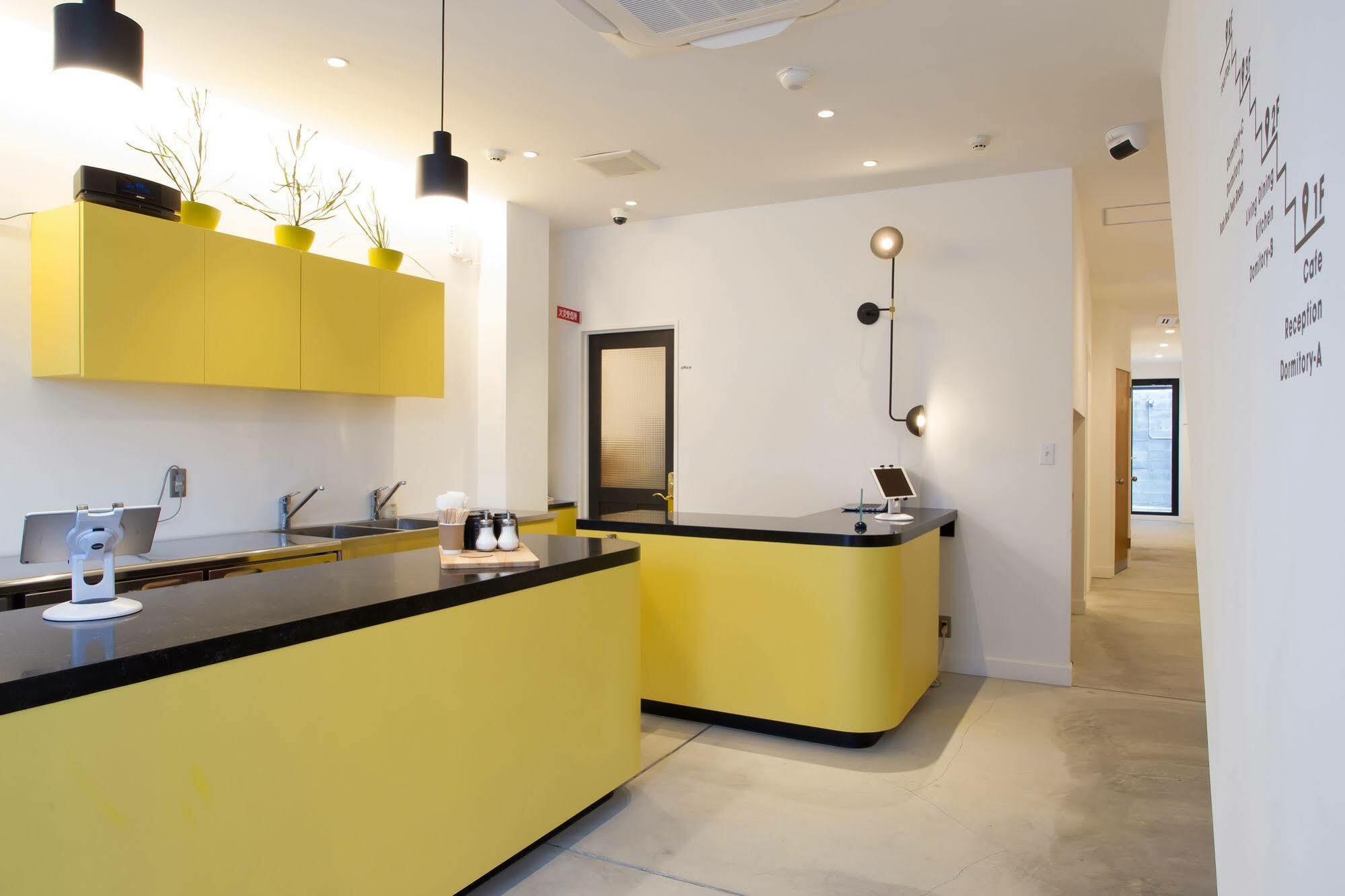 The Next Door Hostel, lower east nine 京都市 エクステリア 写真
