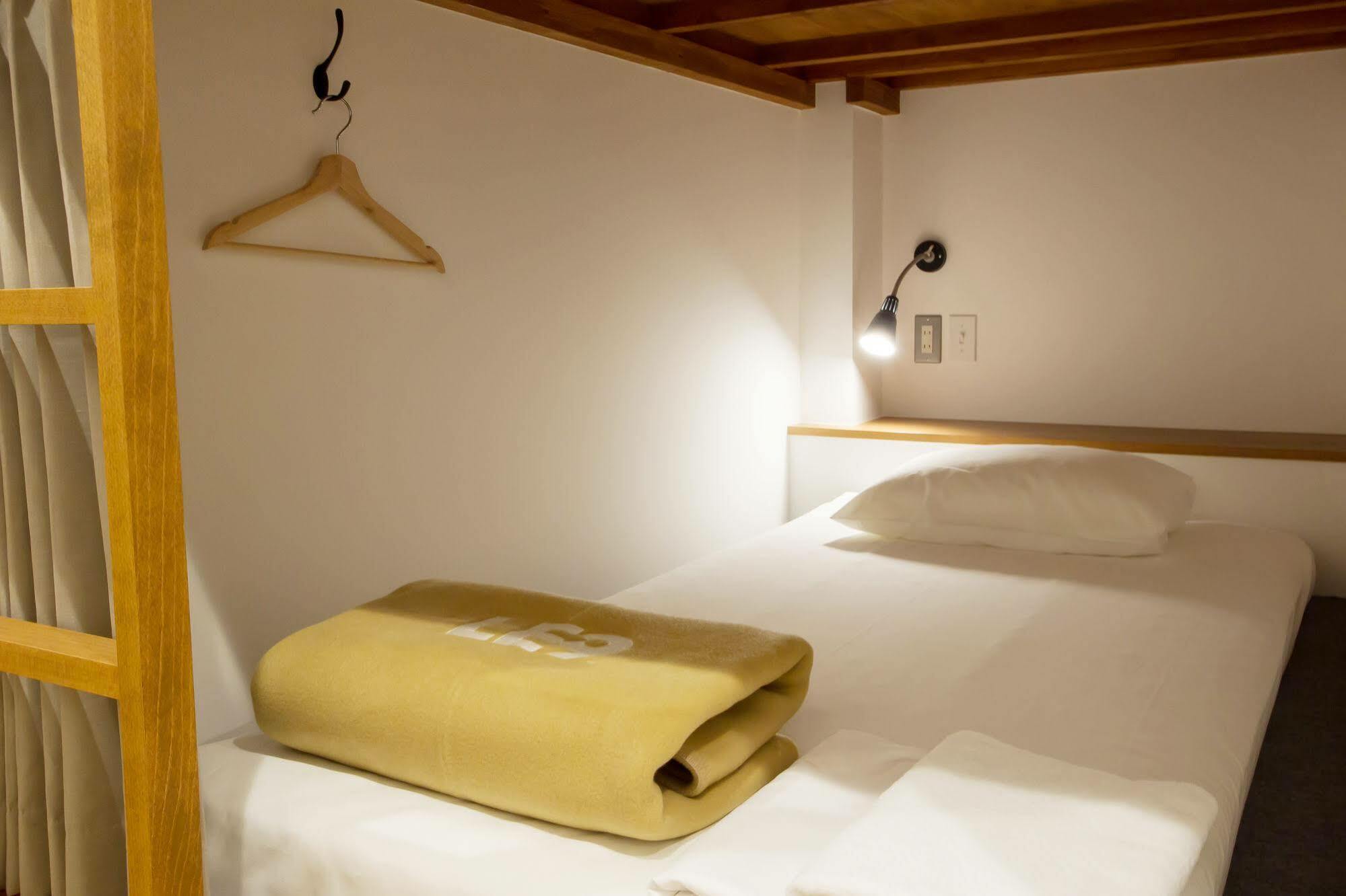 The Next Door Hostel, lower east nine 京都市 エクステリア 写真